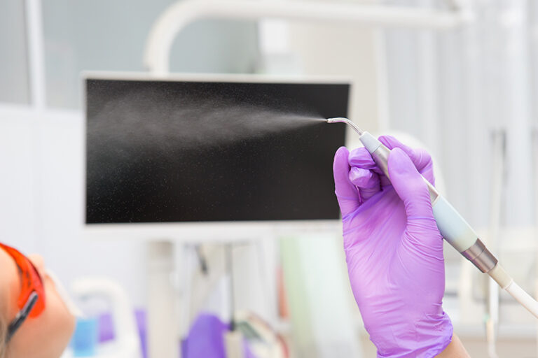 Zahnarzt Dr. Bernd Leppert & Partner Hamburg Bei uns stehen Sie als